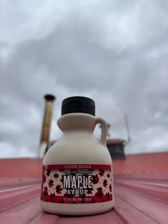 100% Pure Organic Vermont Maple Syrup - 1/2 Pint Jug